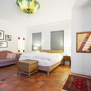 Ground Floor Jordaan Apartment